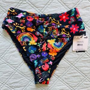 Puma bikini bottom (S)